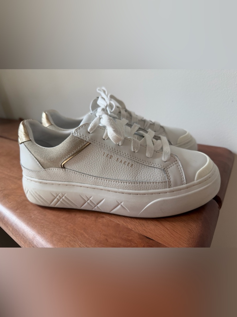 Ted Baker White Leather Sneakers with Gold Trim